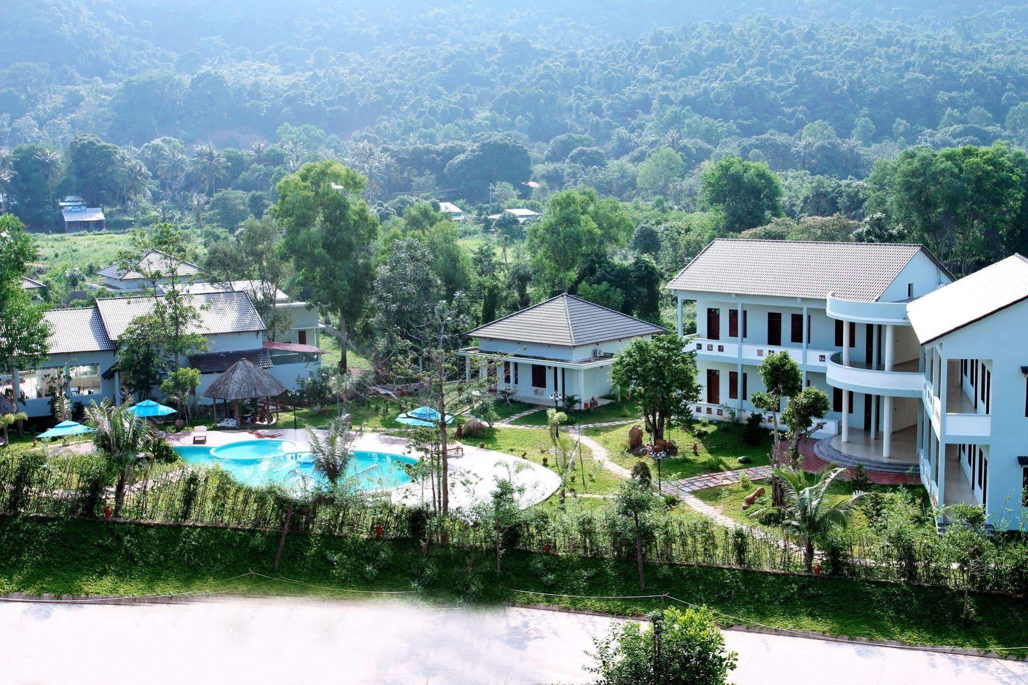 Resort Montana Phú Quý Zewnętrze zdjęcie